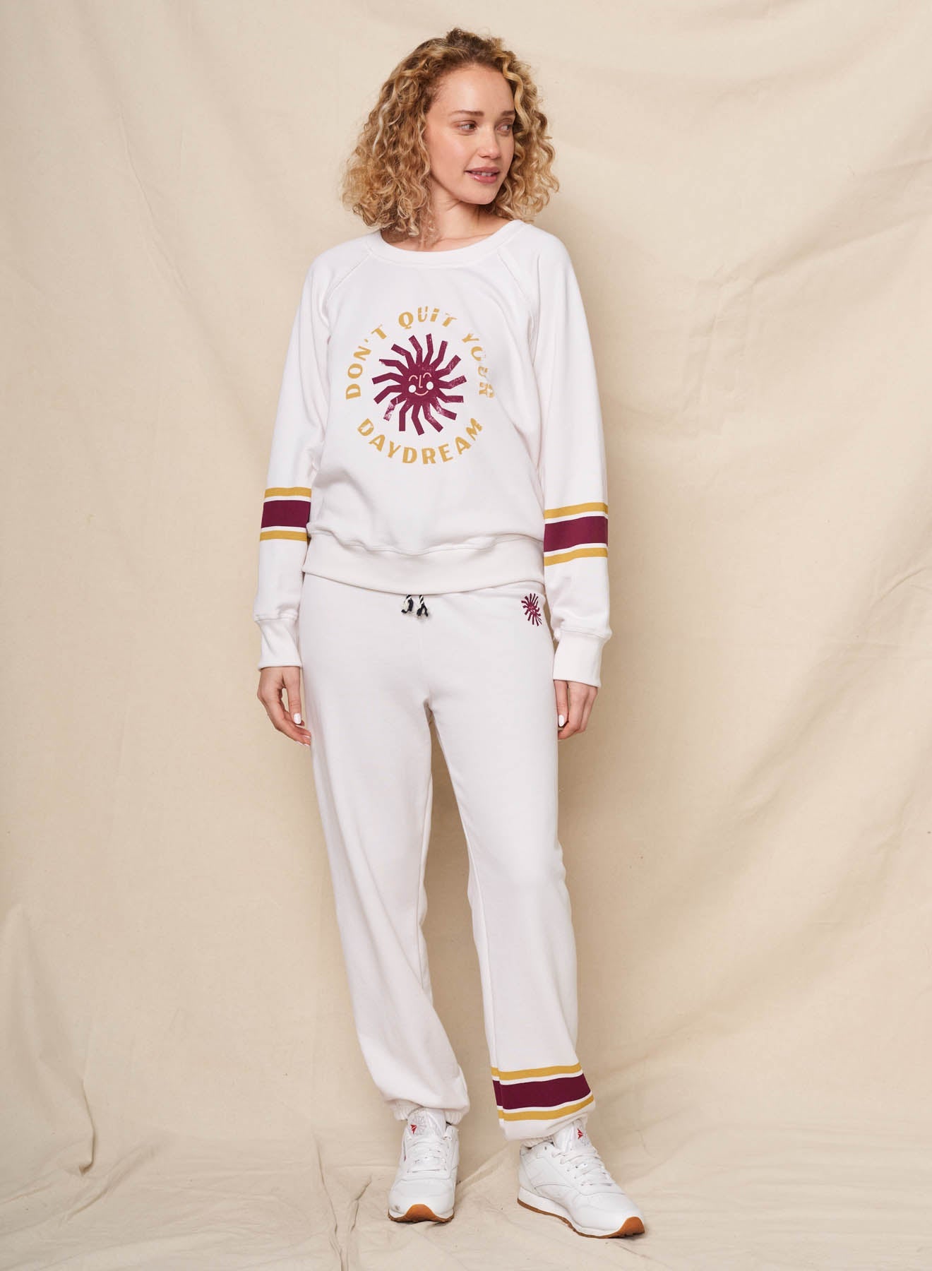 Sundry Daydream Raglan Sweatshirt & Sun & Stripes Sweatpant in Oyster